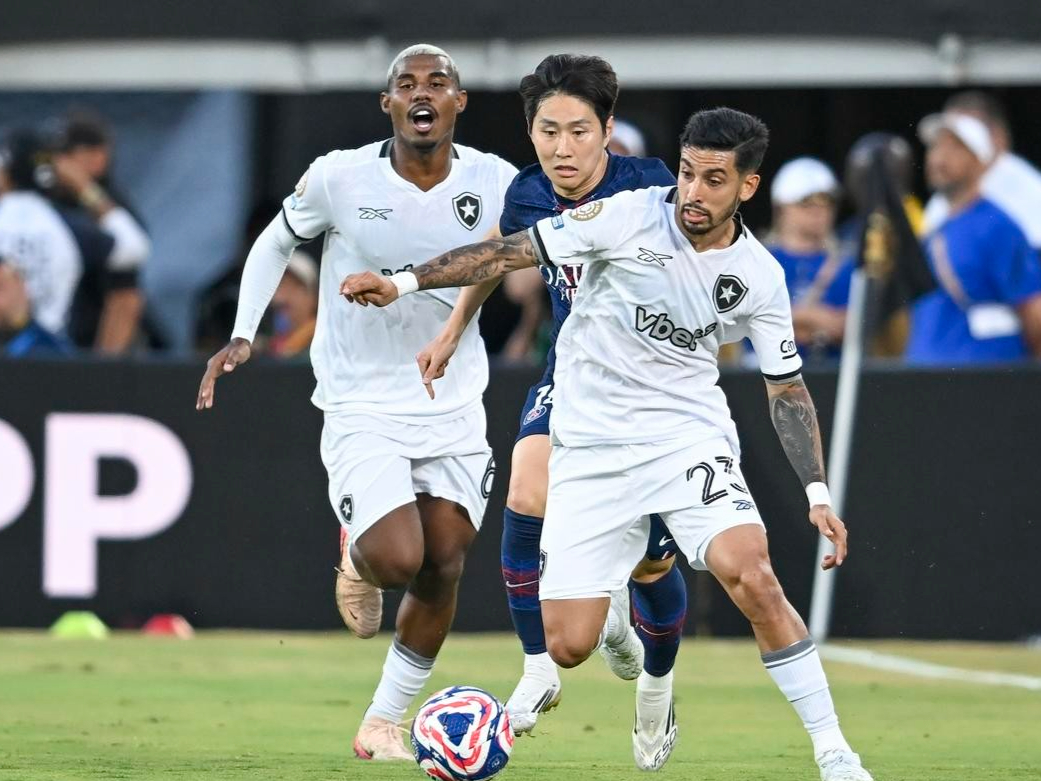 英雄联盟比赛直播-集结日法国杯焦点战，新疆广汇回应争议，悬念犹存，训练强度明显提升(实况足球卡马万加)